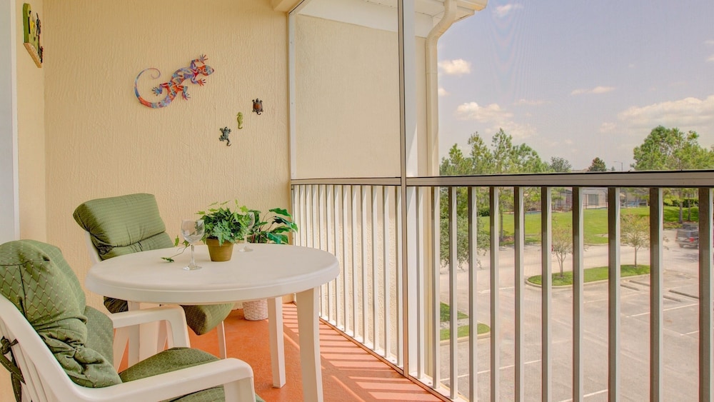 Clovelly Condo at Windsor Palms Resort view 3