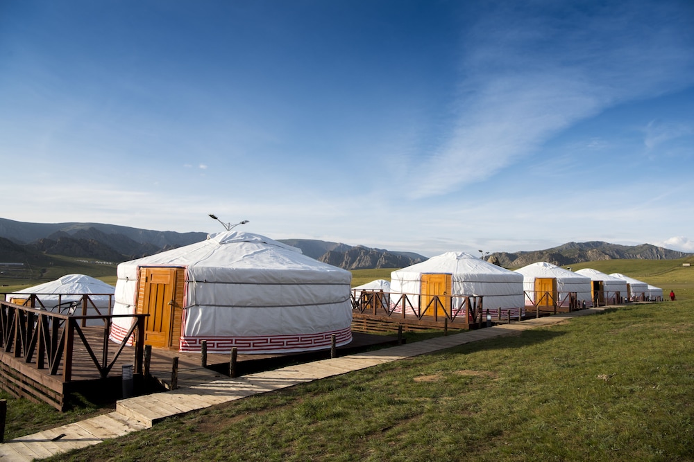 Terelj Star Resort - Campsite view 4