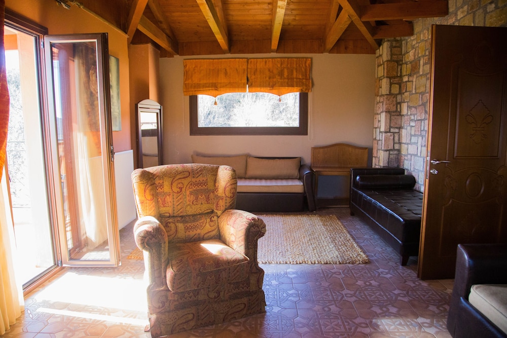 Silva Suites