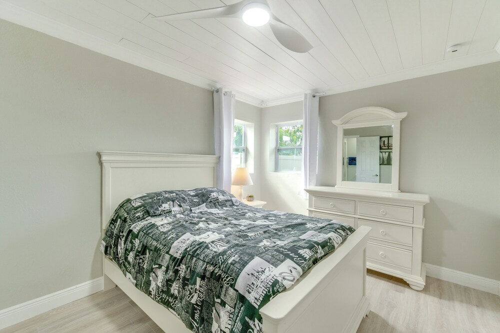 Peaceful Family Home w/ Patio in North Port!