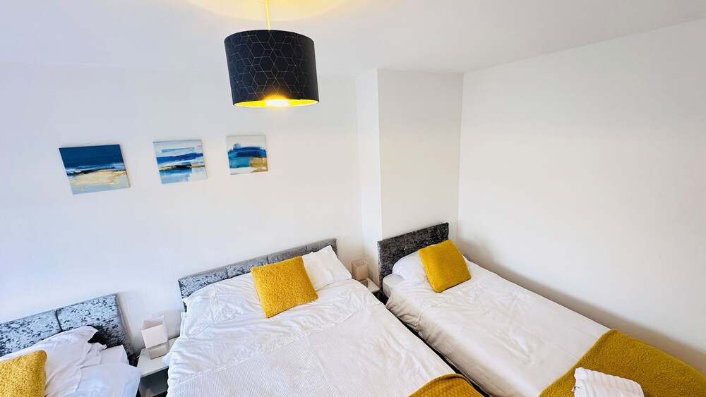 Pengam House