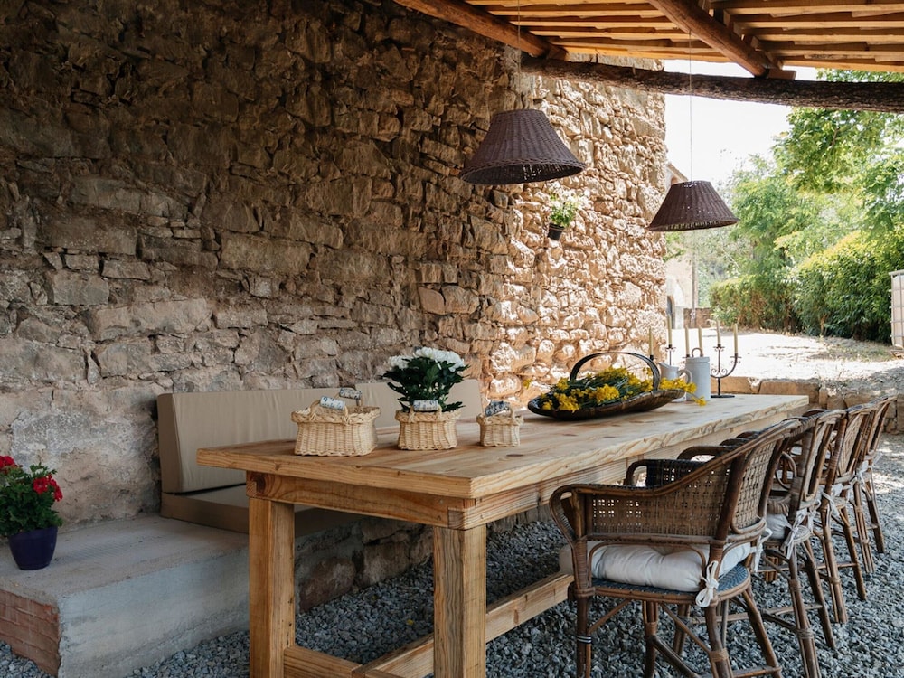 Mansion in Castellnou Near Pedraforca Mountains
