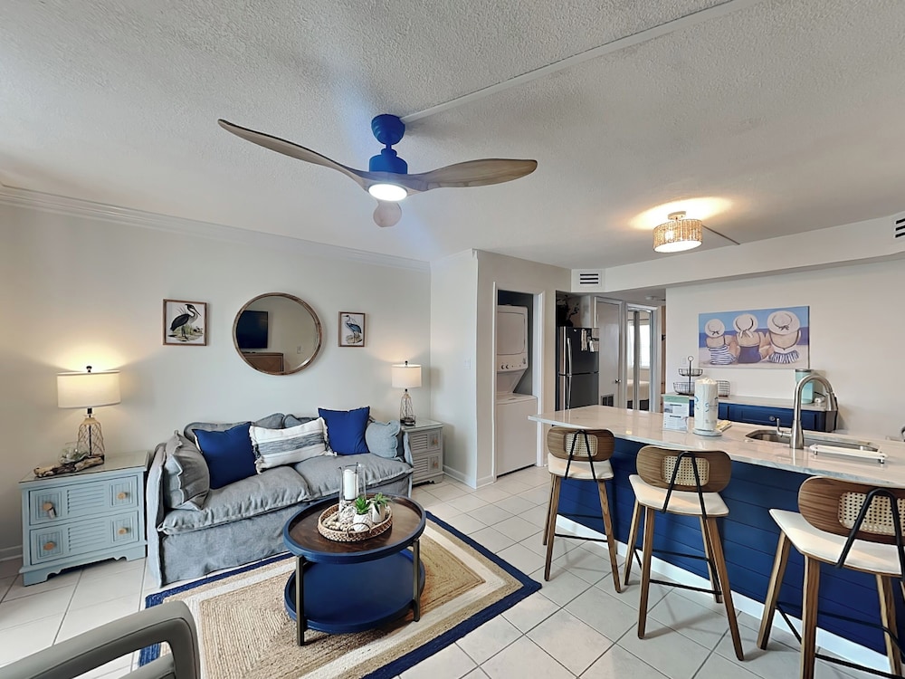 Gulf Shores Surf & Racquet Club #214A by Southern Vacation Rentals