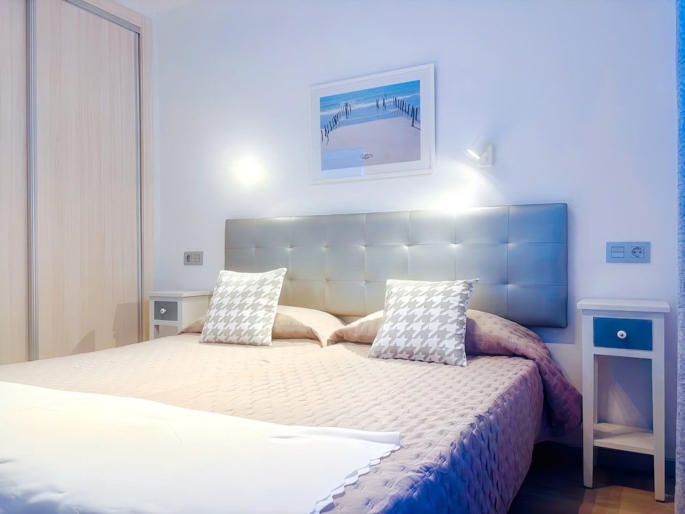 Apartment Bellissima With Pool and Wi-fi, 200m From the sea in Puerto del Carmen