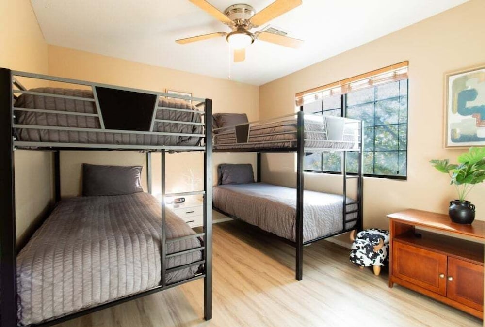 Casa Alessia 4br Home & Heated Pool 4 Bedroom Home