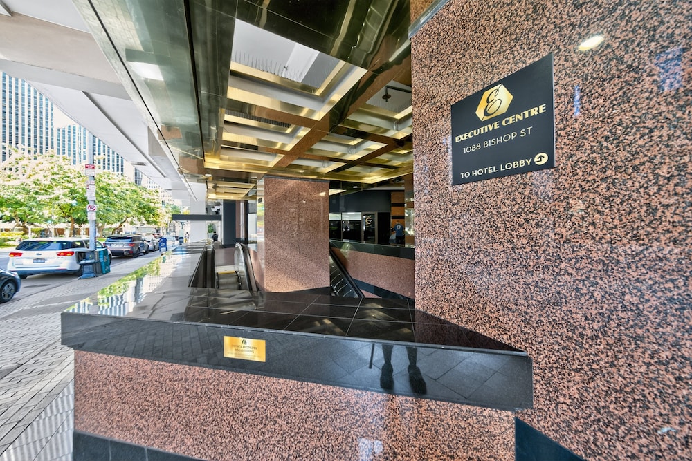 Chic Dt Honolulu Executive Condo 1 Bedroom Condo