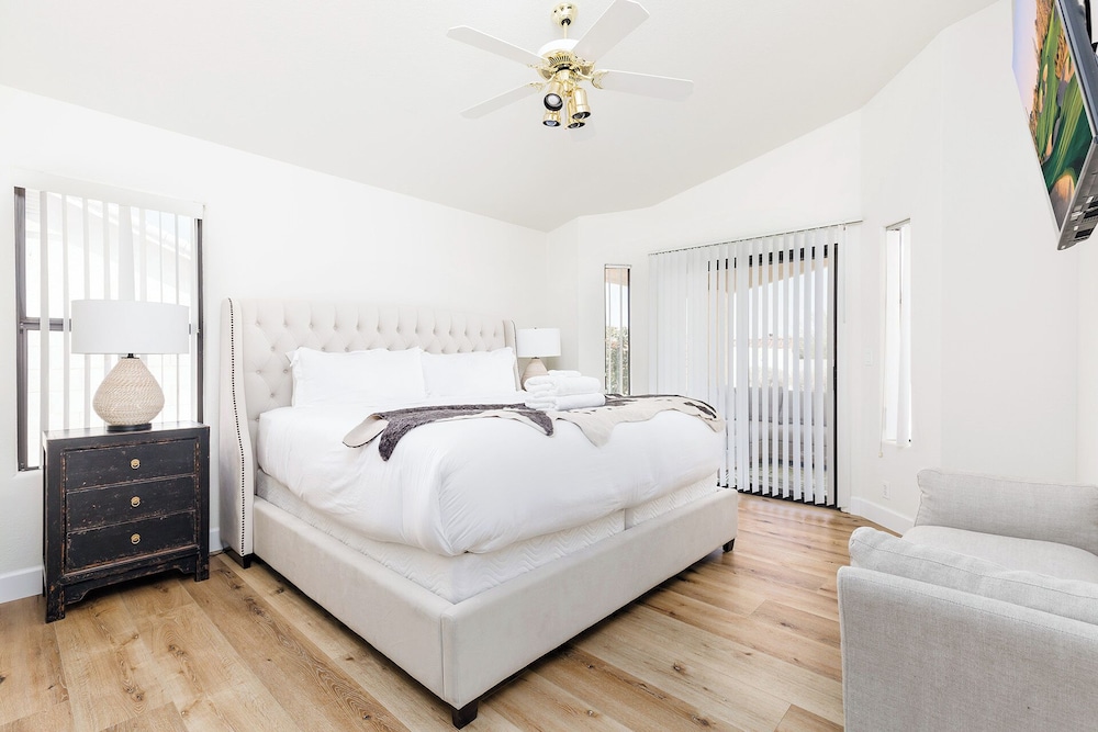 Western Hills-private Pool-putting Green-games & More!