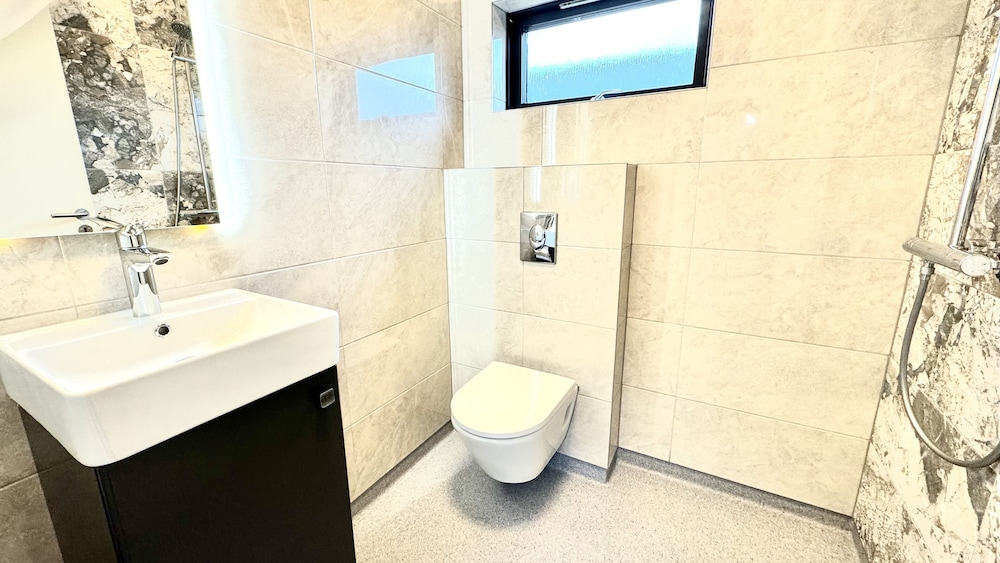 Esehytter Luxury Holiday Home near Beach