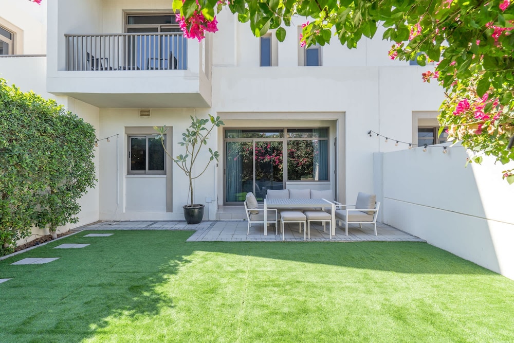 Elegant Villa Escape Perfect for Families