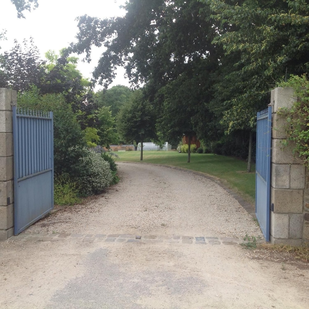 Chambres & Roul'Hotes De La Rance view 5