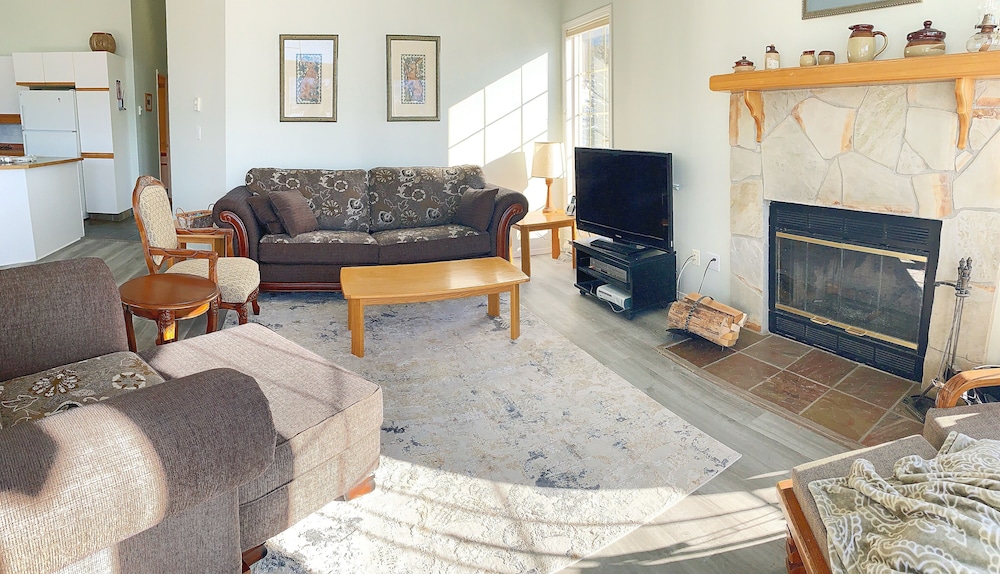Fairmont Creek Property Rentals Marble Canyon