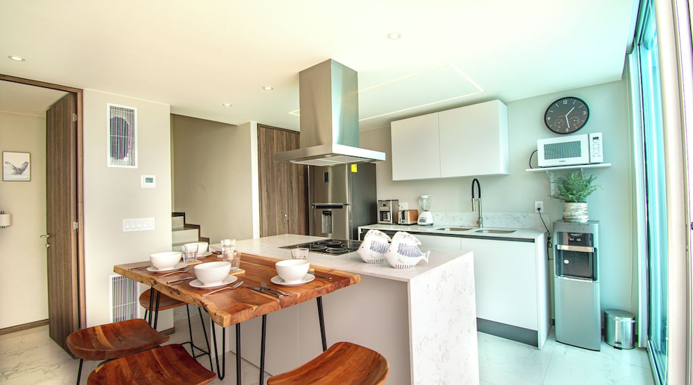 Condo Maritima 9U by Kivoya