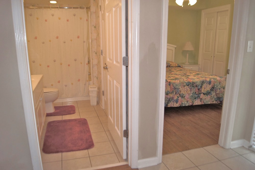 Sunrise Pointe 4F by RedAwning