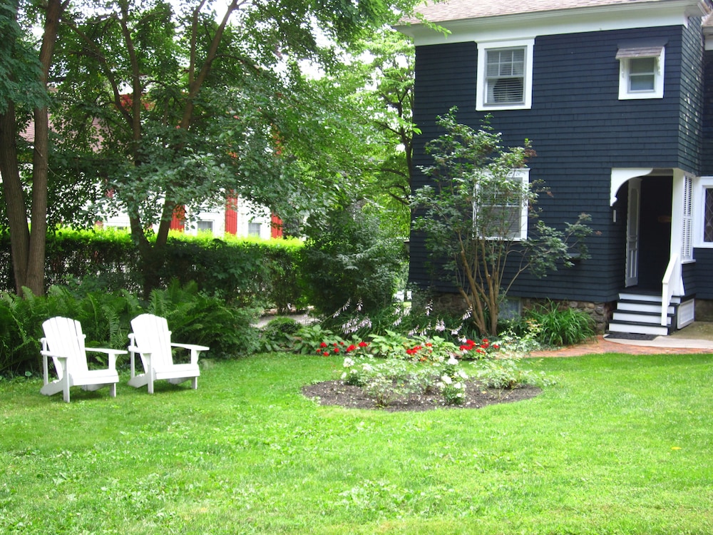 Baldwinsville B&B