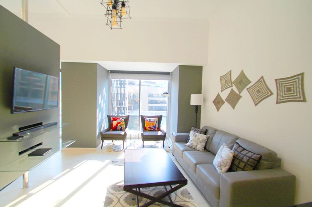 Kennedy Towers - Cayan Tower