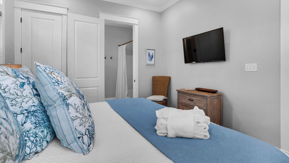 30A Stay With Pool & Beach Access + Free Attraction Tickets!