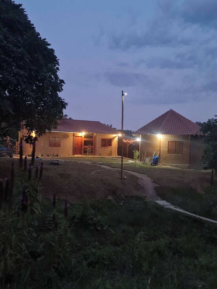 Hospedagem Casa Do Chapéu Caparaó - Cabana Lua