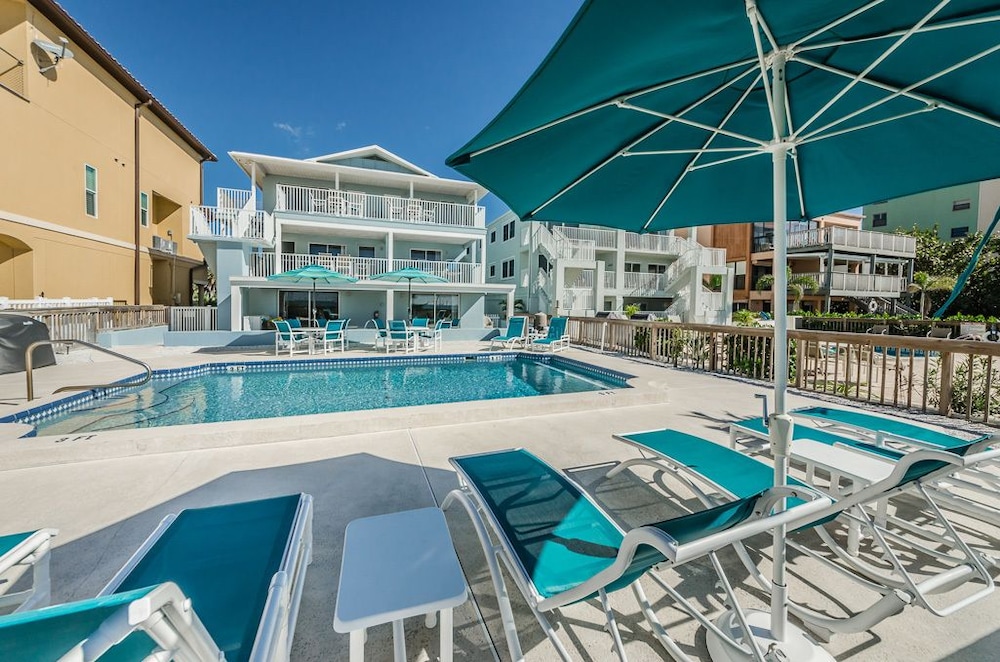 The New Hotel Indian Shores view 5