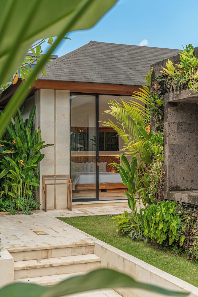 Rosita Ubud - Stunning 5BR Villa