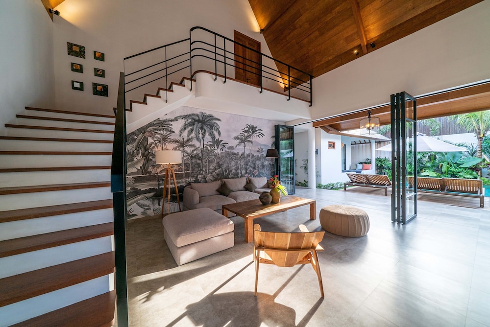 Villa Nusantara 5 by Alfred in Bali - Promo Luxury 4BD Pool Villa Pererenan Beach Caggu