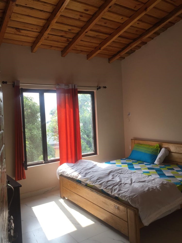 Kiran Homestay Bhimtal