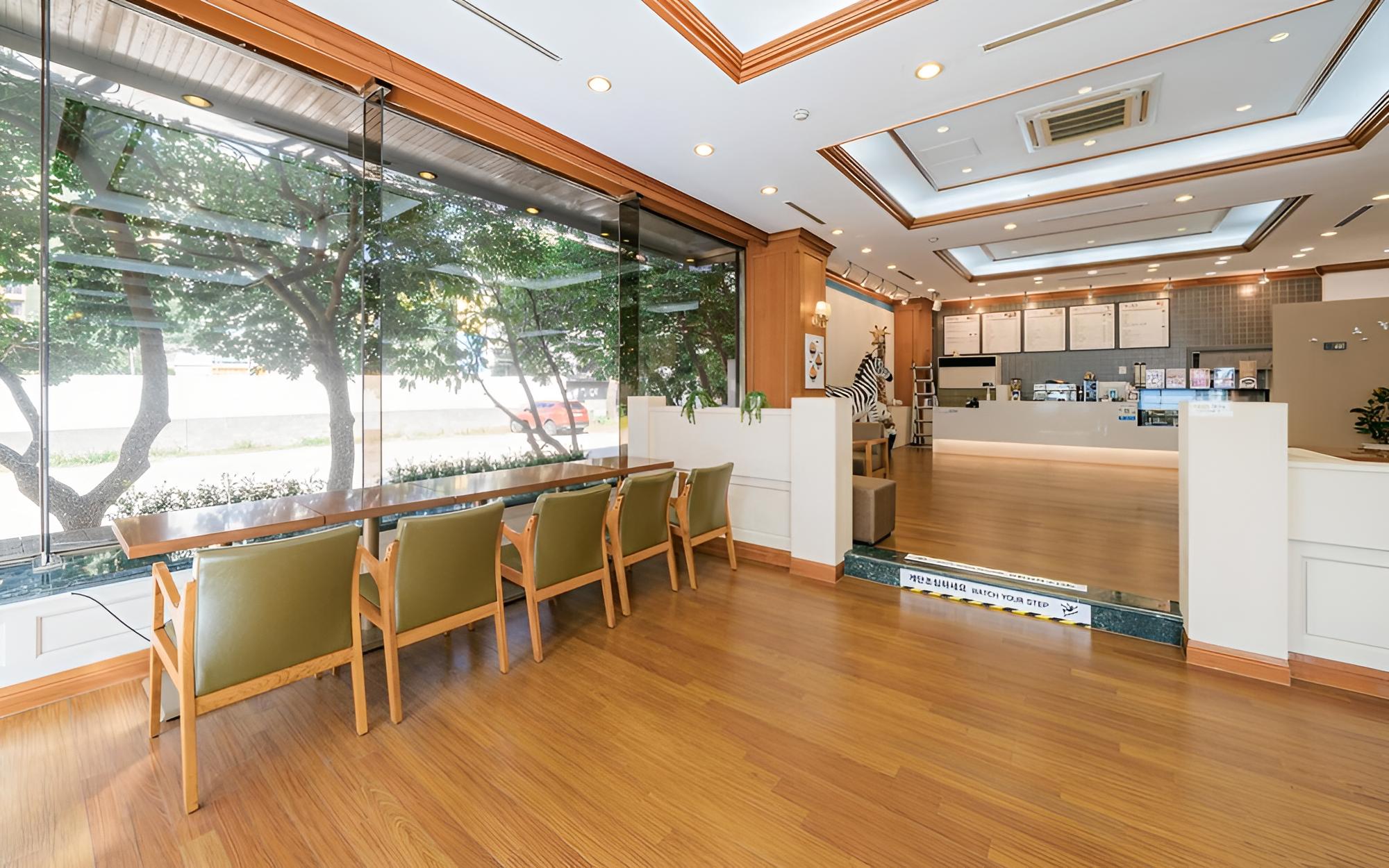 Samhaein Tourist Hotel 6
