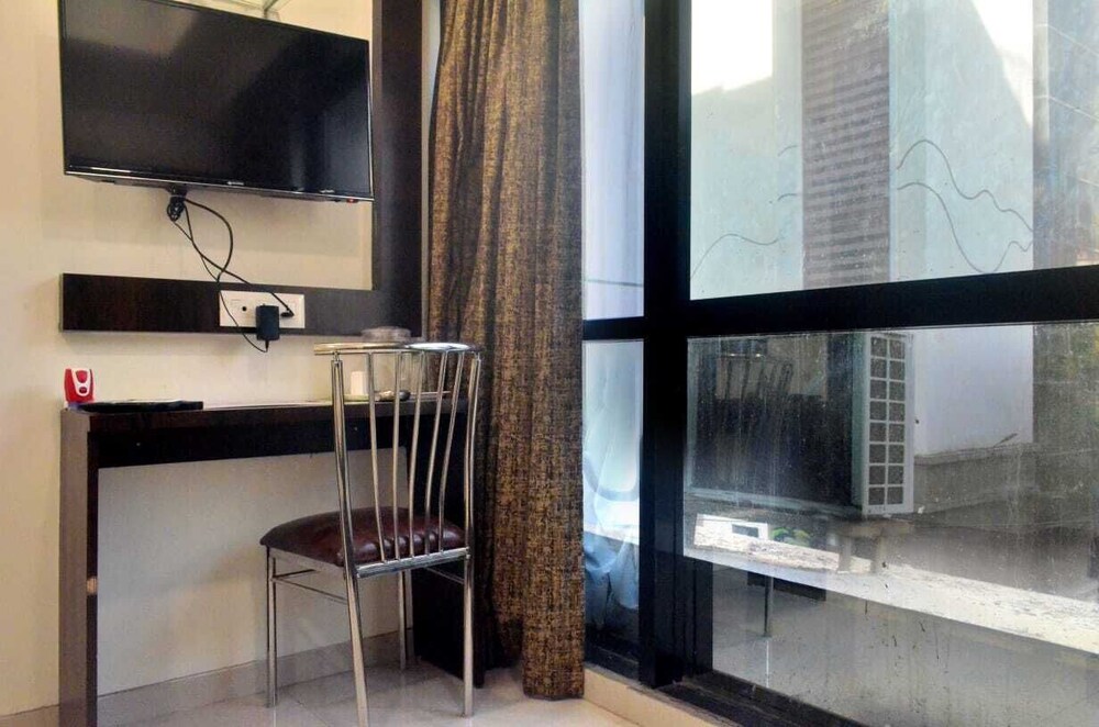 Mumbai Vacations - THE BEST HOTEL MUMBAI - Property Image 5