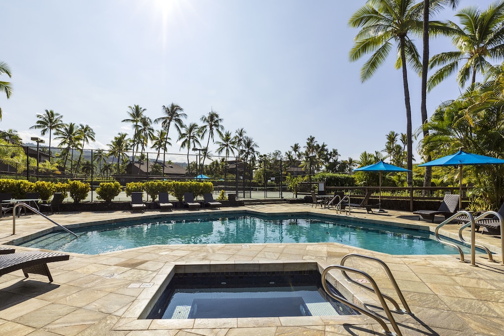 Konaloa Unimpeded Views of the Ocean