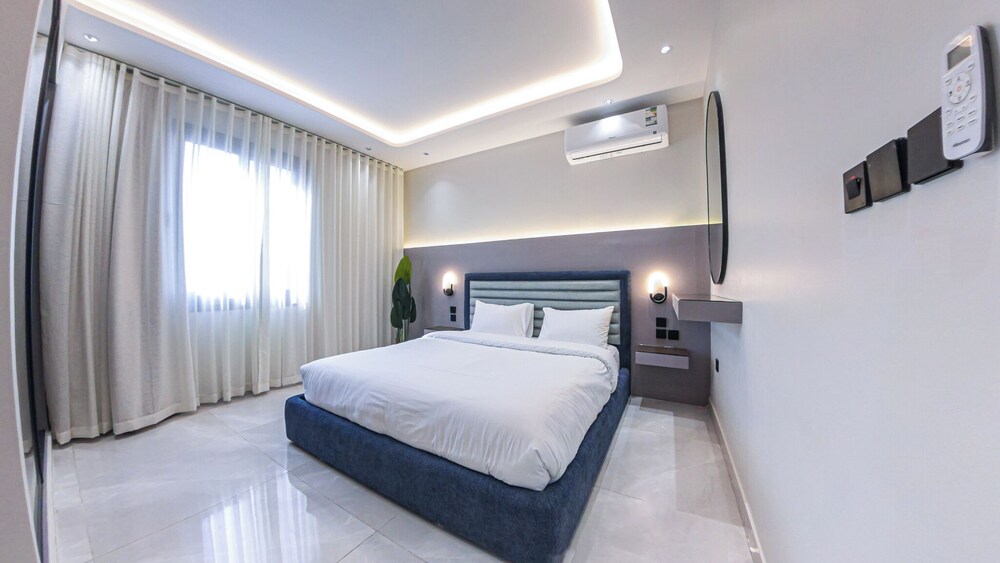 Hometel Rawda