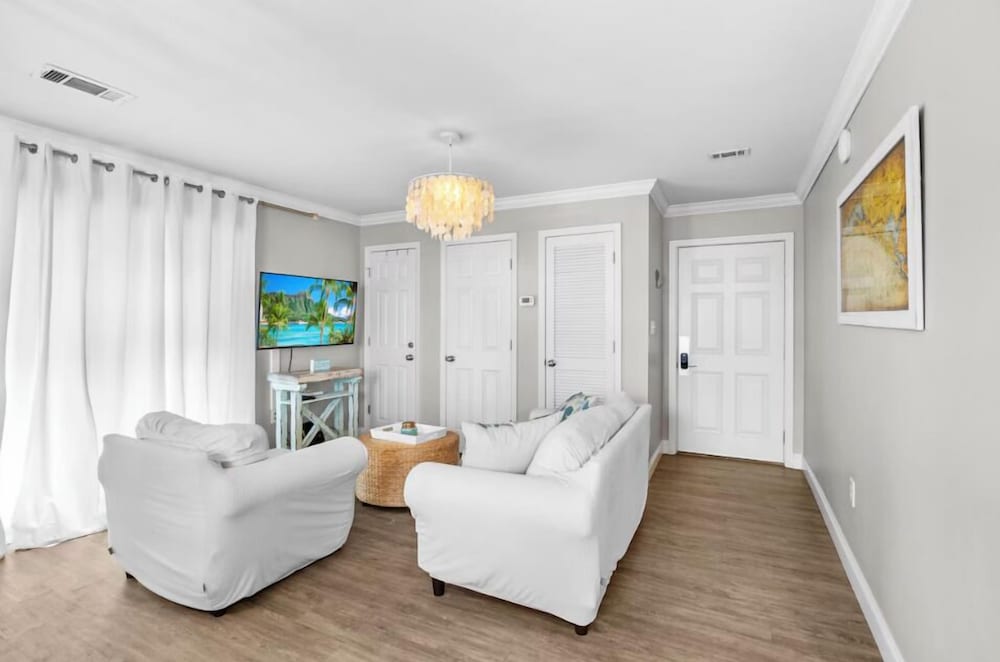 Beachside Villas 214