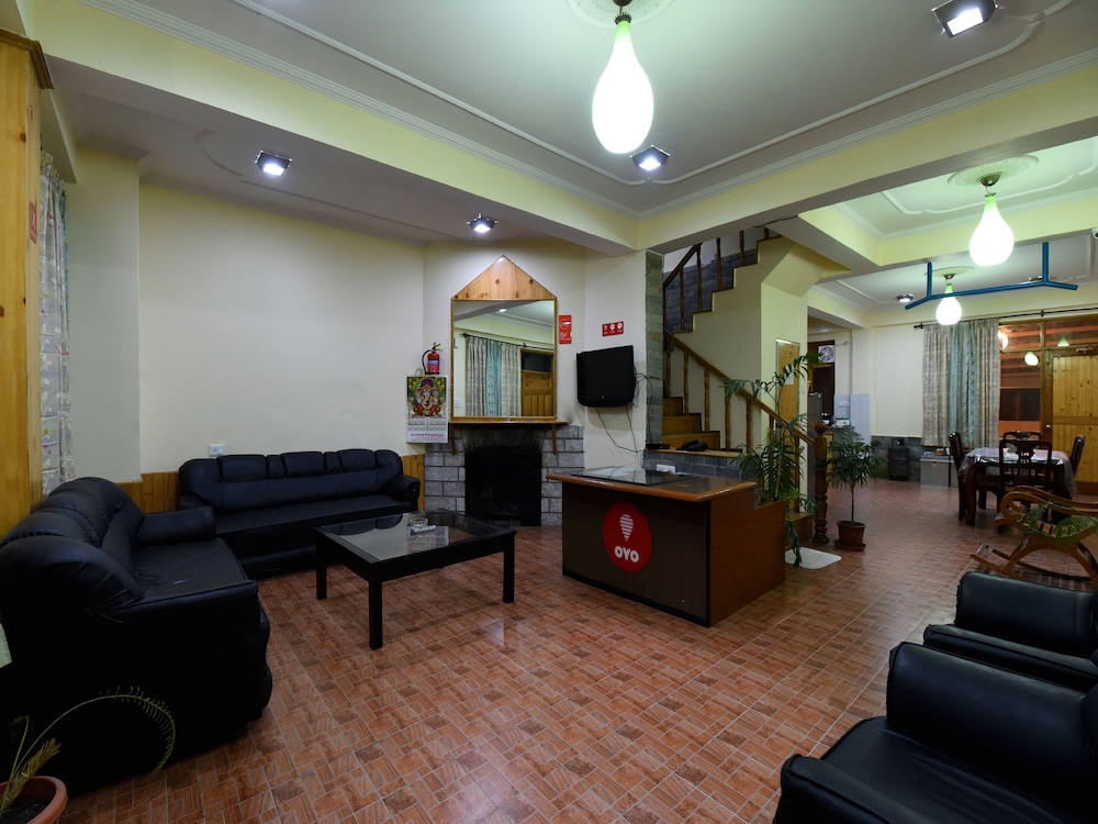 OYO 14150 Celebriti Suites
