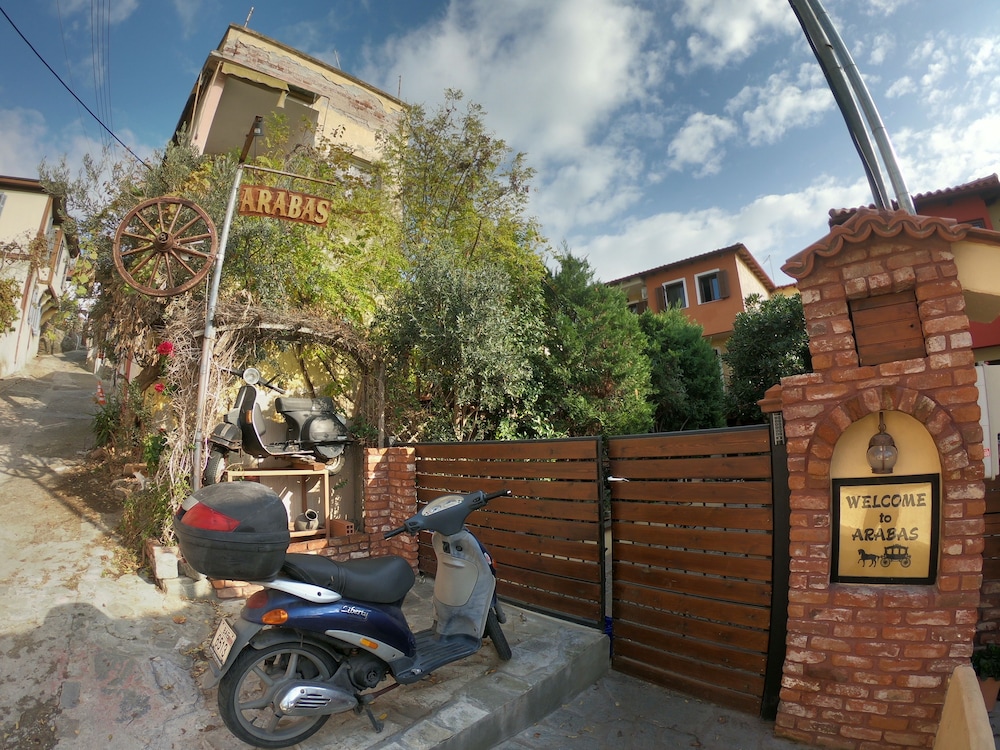 Arabas - Hostel