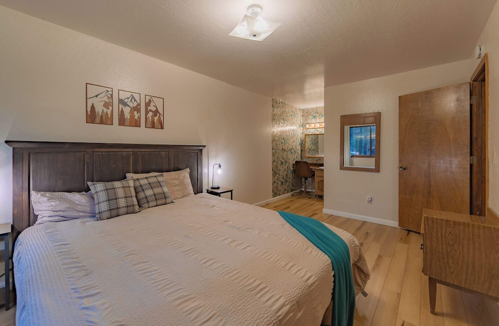 Oglala Little Lodge - Cabin Getaway