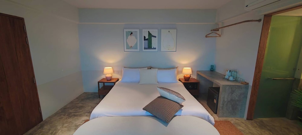 Pebble Lanta - Seaview Stay