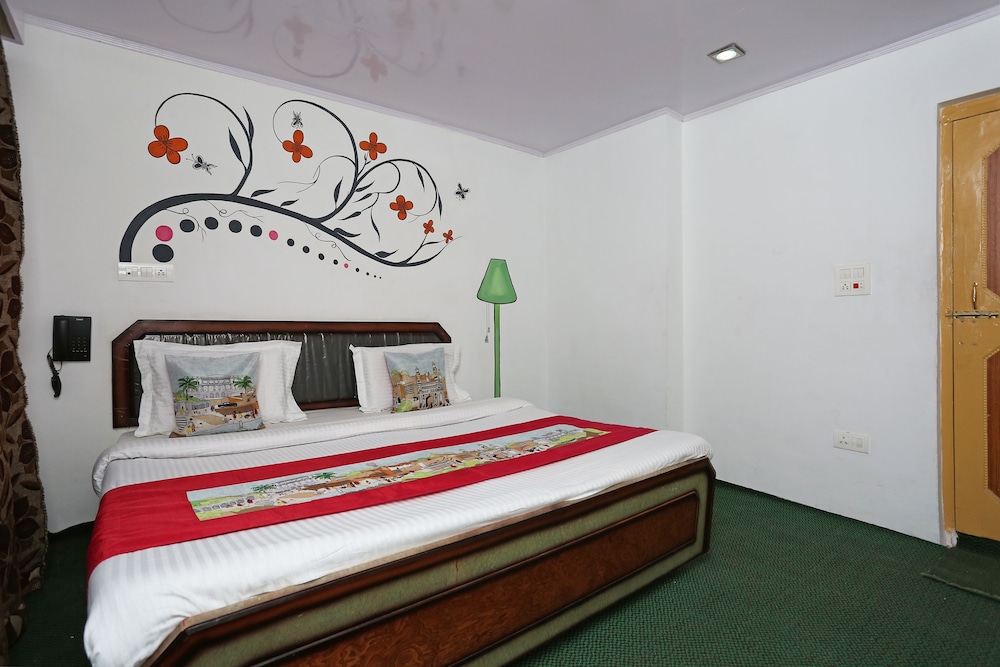 OYO 9083 Hotel Palace Pahalgam