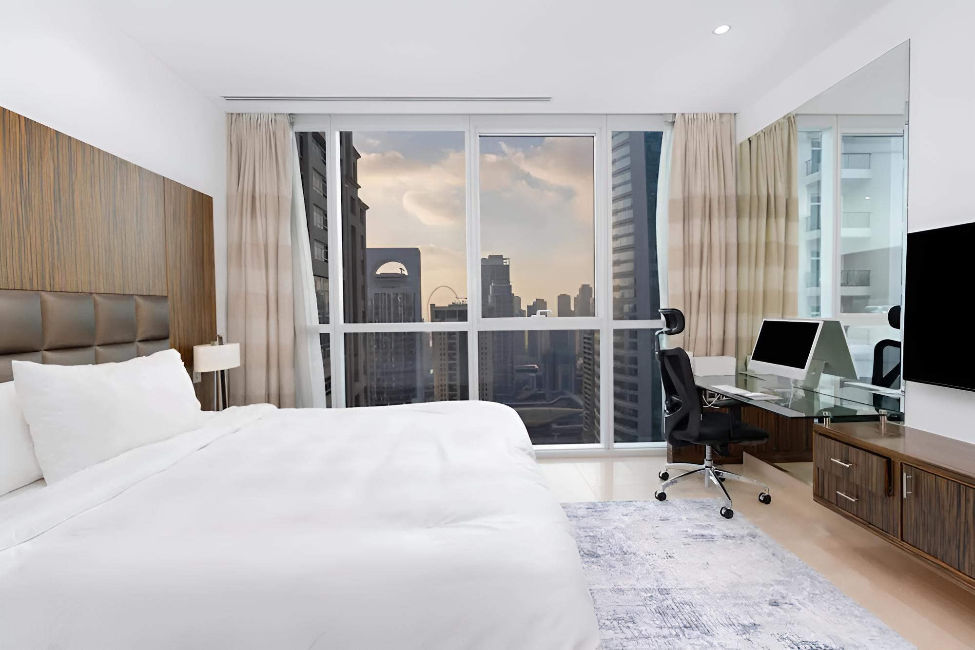 Cozy 2bdr in Jumeirah Lakes Towers