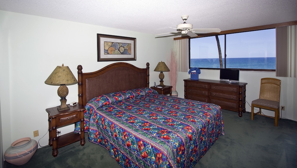 Polo Beach - CoralTree Residence Collection view 3