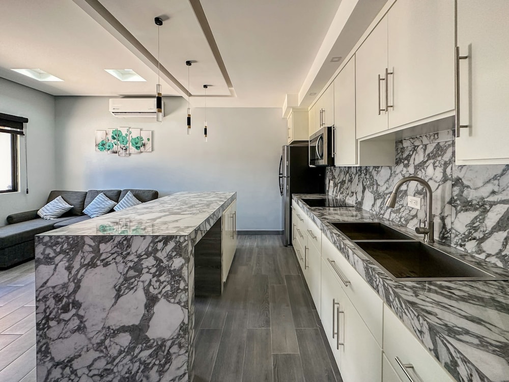 Urban Oasis Apartment 2