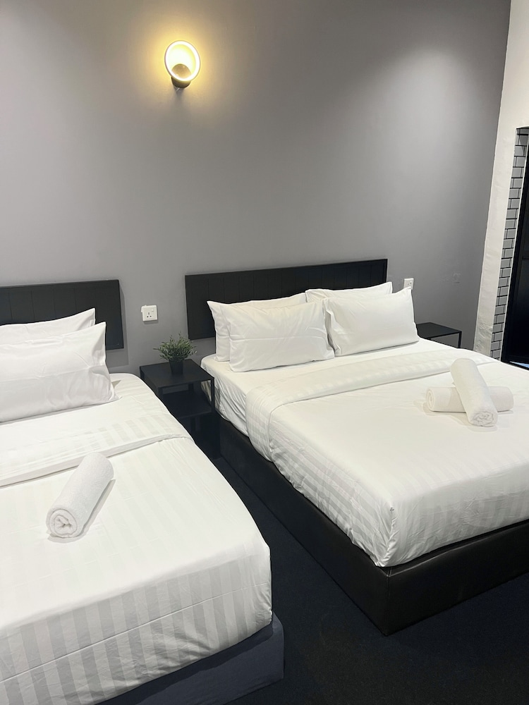 Quee Hotel