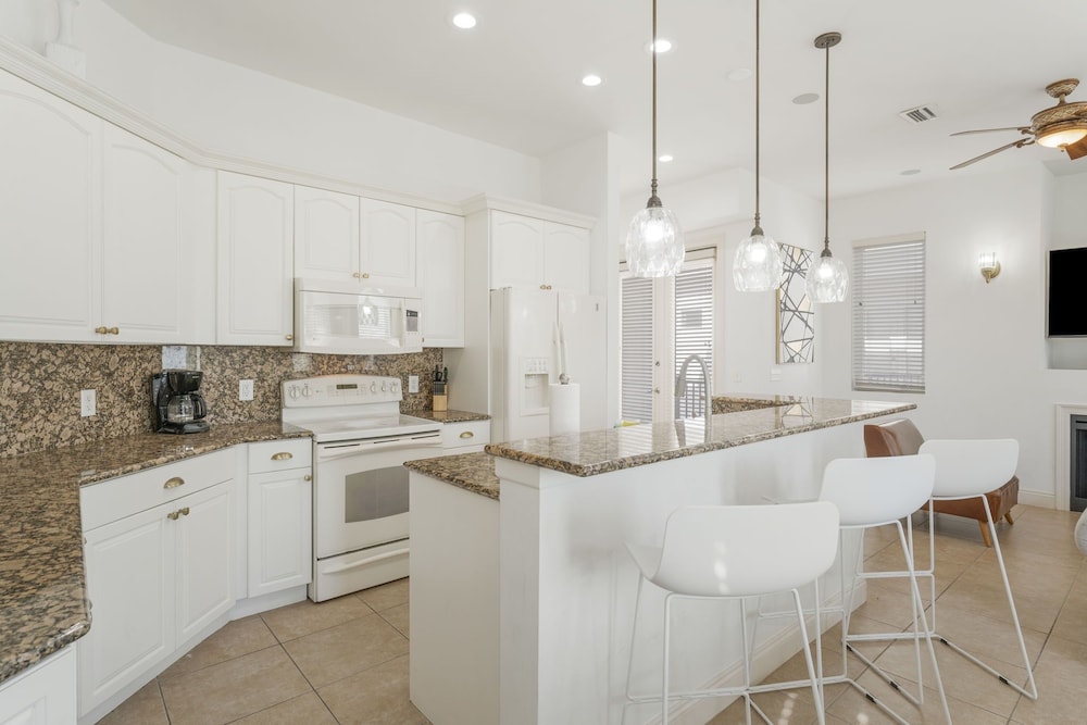 Photo 52