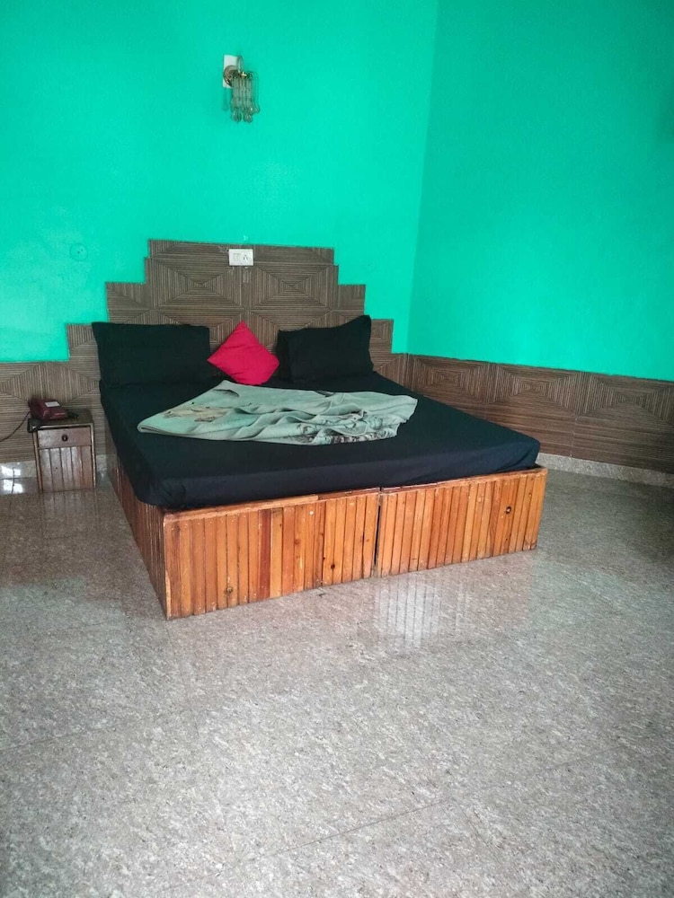 Mid Way Tourist & Resorts
