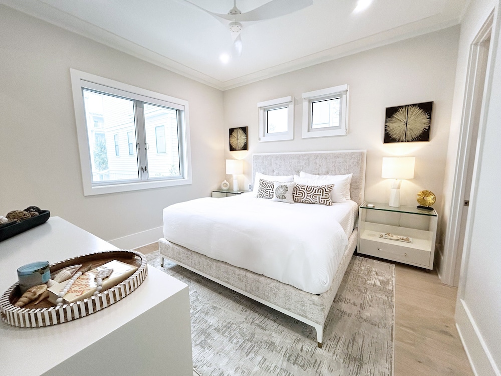 Ocean Breeze 5 Bedroom Home