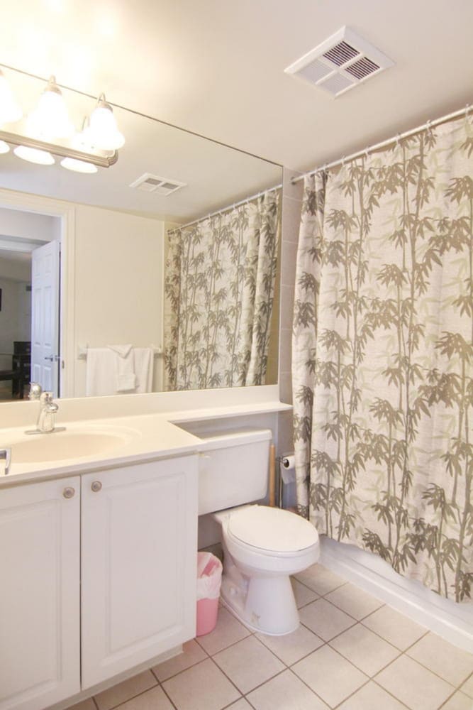 Pelicanstay at Square One Mall