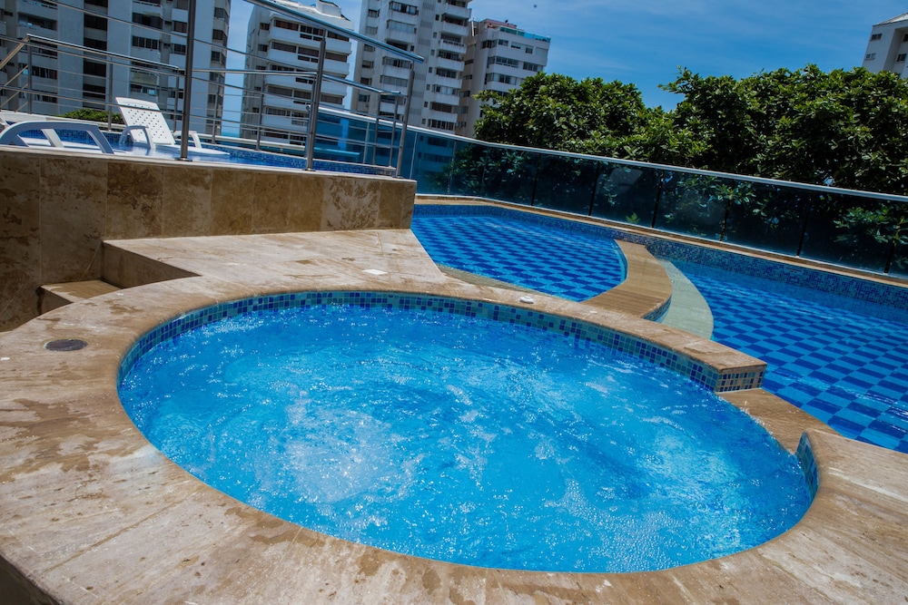Photo 14 sur 89 de Apartamentos Unik Cartagena Edificio Poseidón