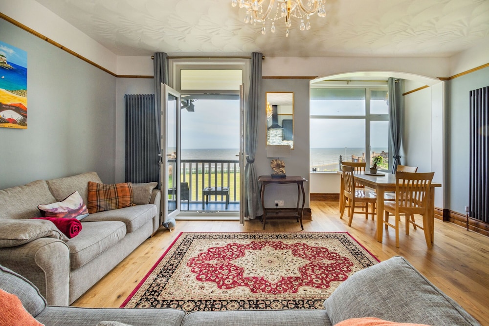 Beachside Apartment