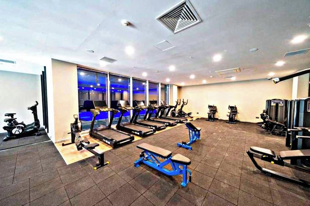 lUX Residence on High Floor 03