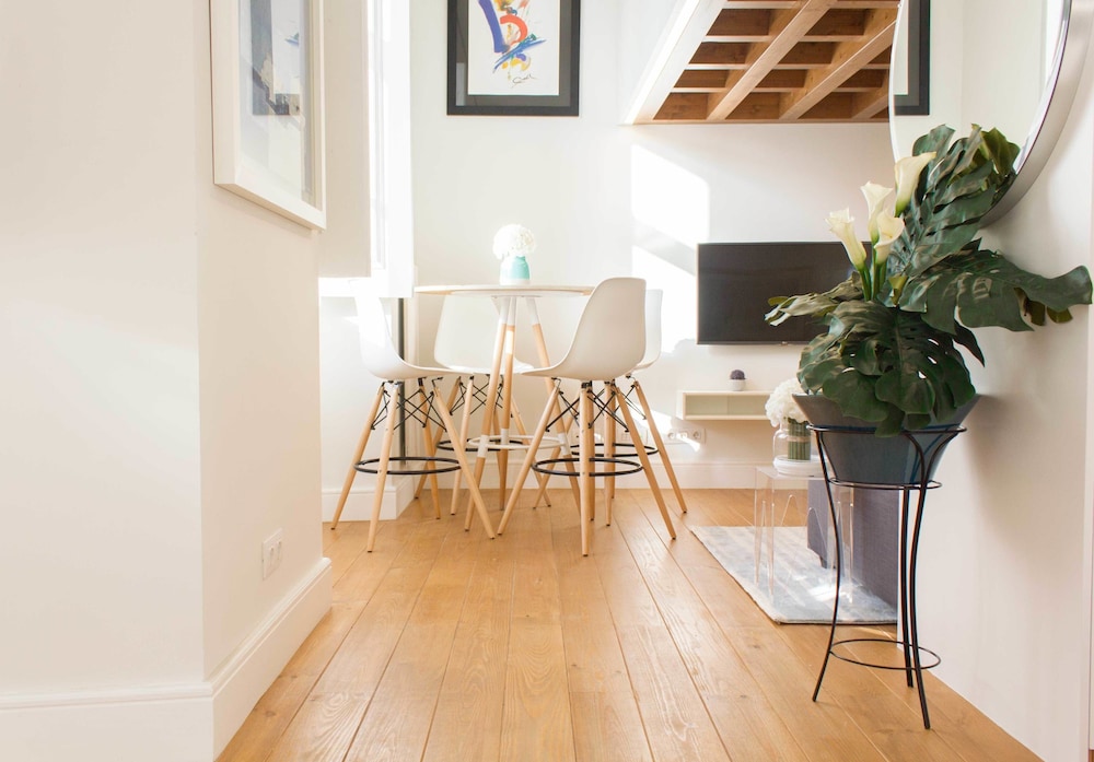 Alfama Blue Studio Loft Apartment - by LU Holidays