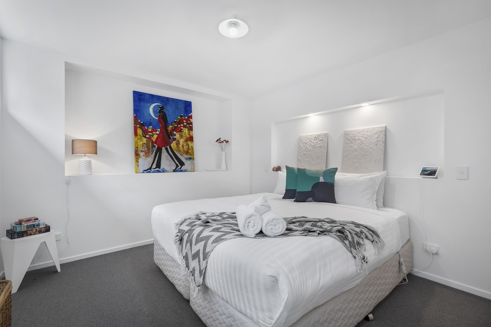 Cosy Cottesloe - Mount Wellington View