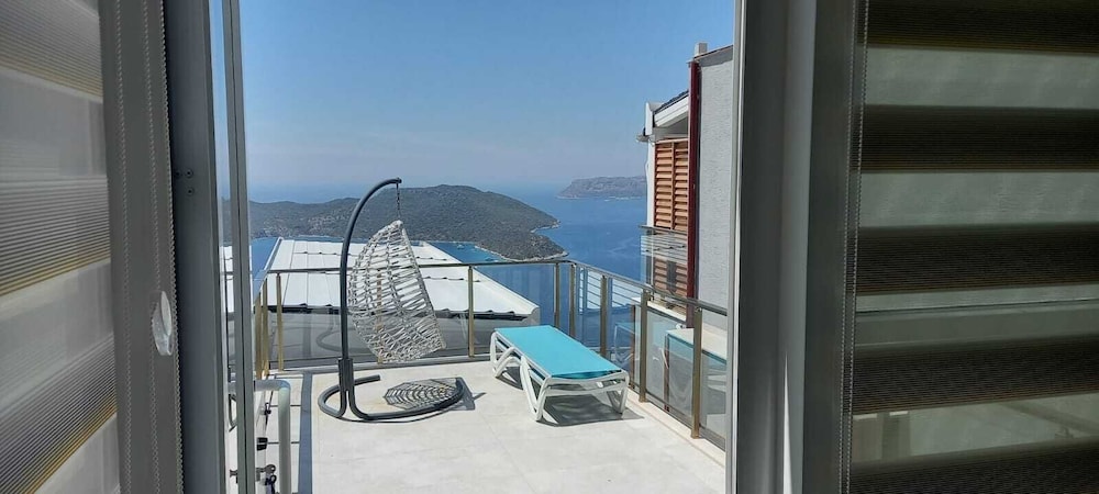 Un Amor Otel (+16) - Image 115