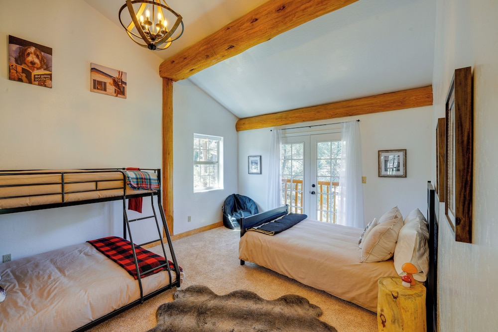Pinon Pines Vacation Rental: Hike, Bike & Atv! view 5